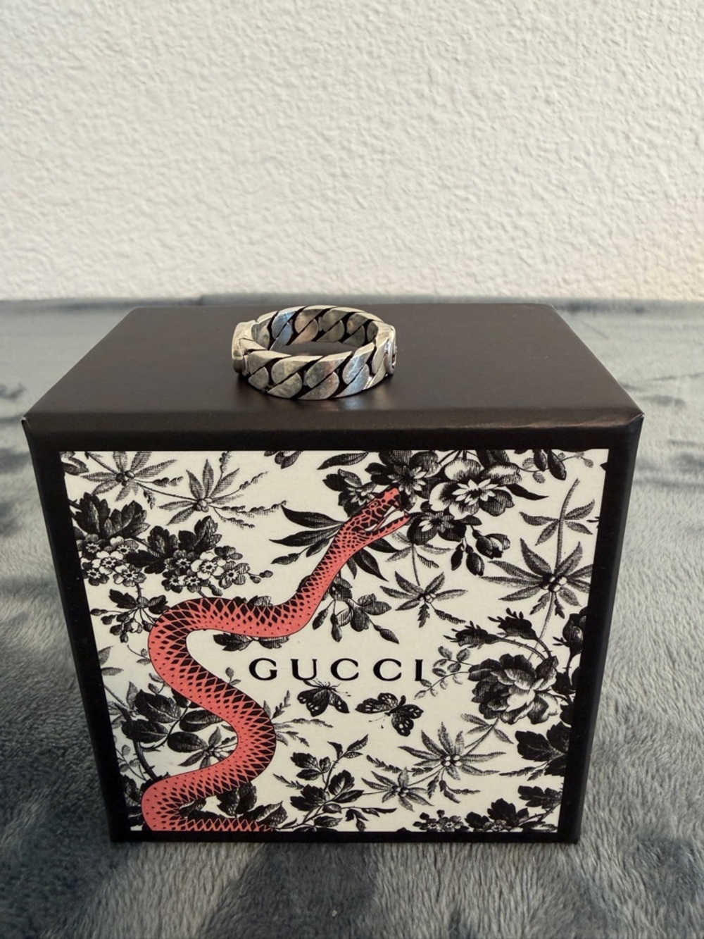 NWT Gucci Interlocking G Gourmette Chain Ring Silver Black Enamel Sz 23 US 10.25 - Picture 2 of 8